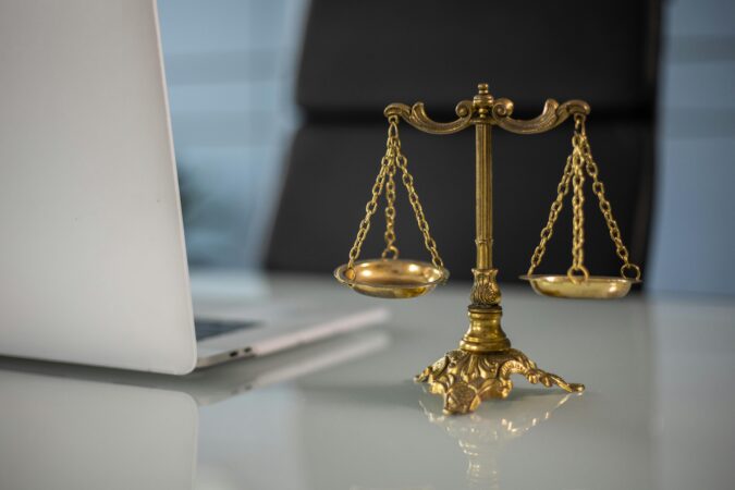 Top Qualities to Look for in an Effective Attorney