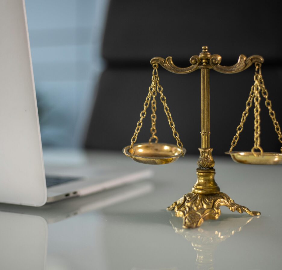 Top Qualities to Look for in an Effective Attorney