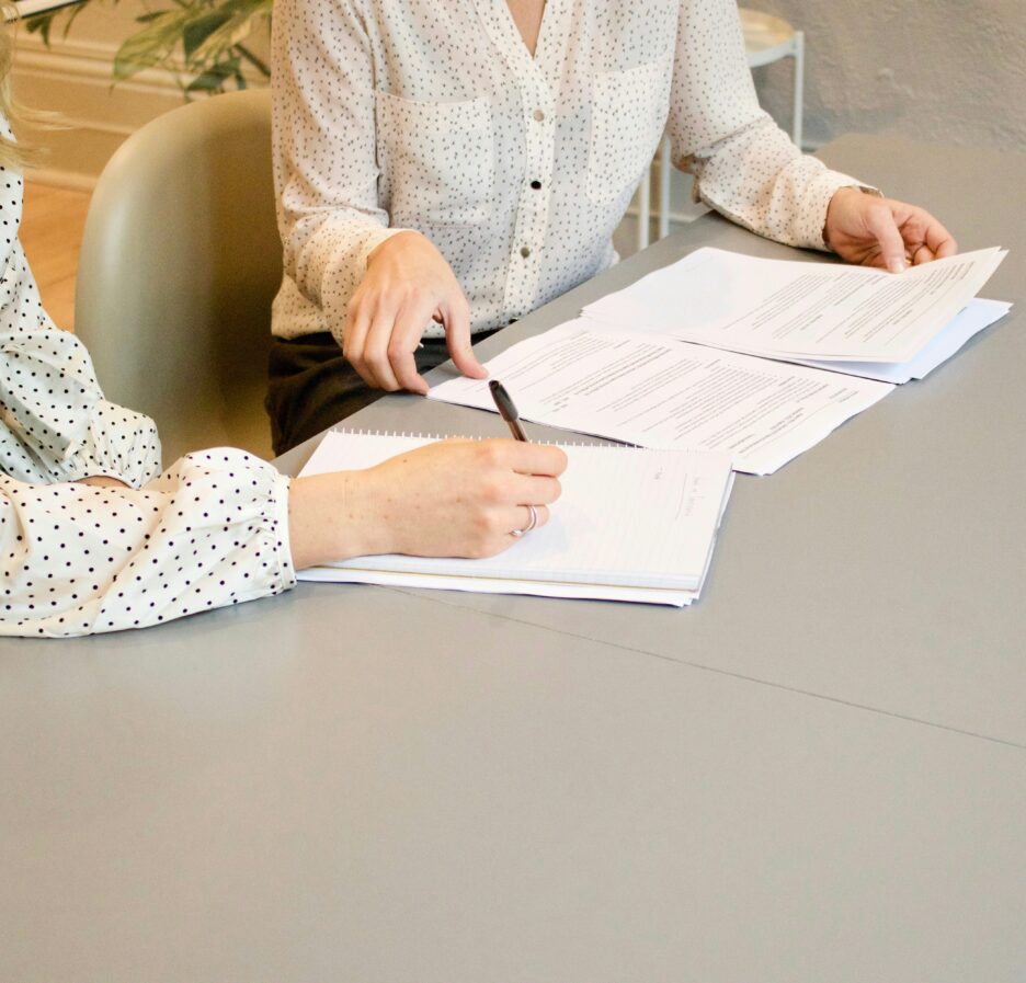 Expert Lawyer Advice: How to Handle Legal Issues Without Stress